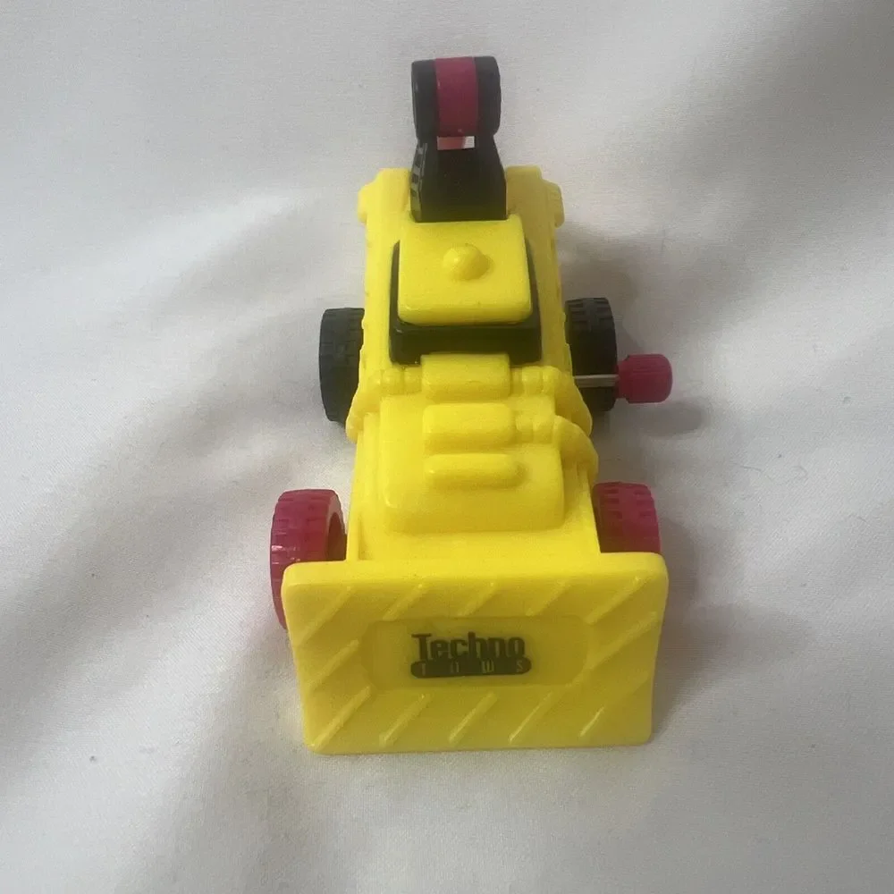 1995 Wendy's Meals Yellow Techno Tows Tractor Bull‎ Dozer Wind Up Toy 3